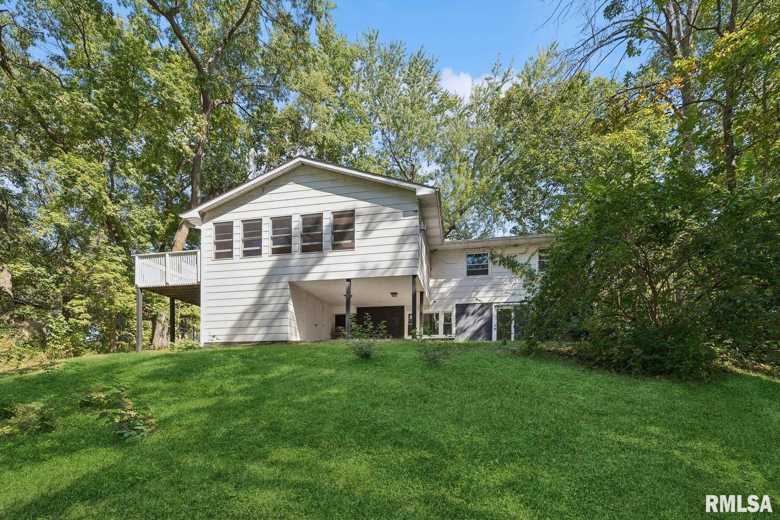 Geneseo, IL 61254,208 PARK CT