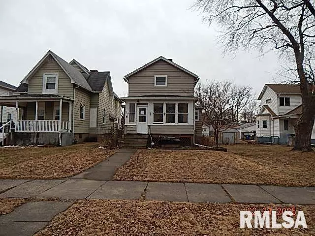 525 4TH Avenue South, Clinton, IA 52732
