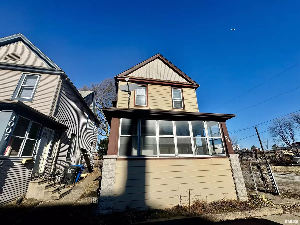Moline, IL 61265,1011 4TH AVE