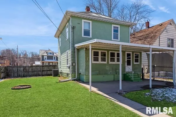 East Moline, IL 61244,559 16TH AVE