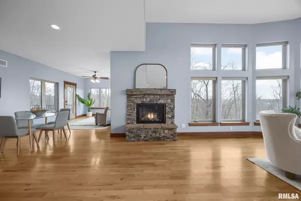 Cedar Rapids, IA 52404,5220 BURR OAK CT