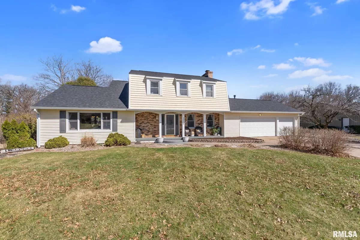 Bettendorf, IA 52722,3075 QUAIL RIDGE RD