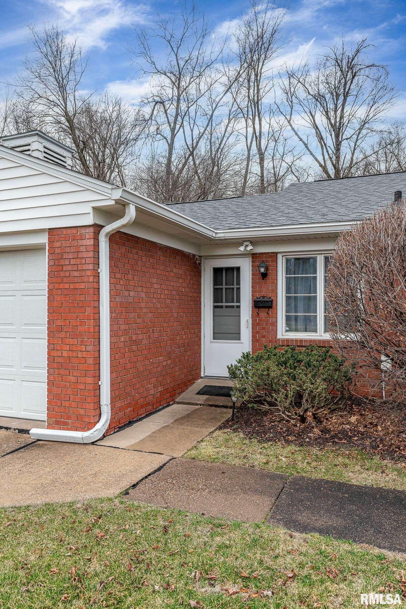 Rock Island, IL 61201,44 WOODLEY RD
