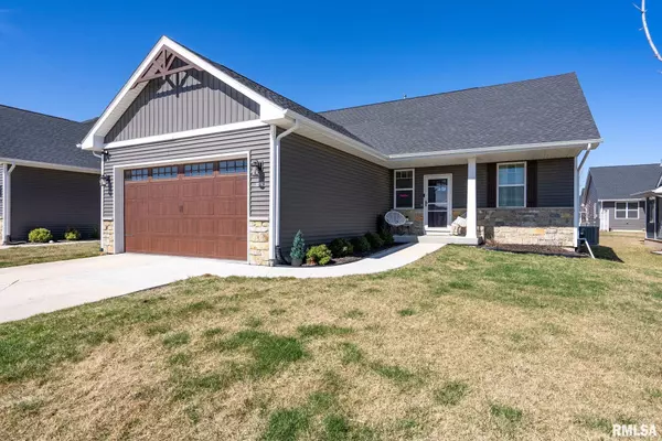 3072 CHARISSA'S PL,  Bettendorf,  IA 52722