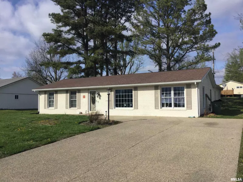 109 EVERGREEN DR, Anna, IL 62906