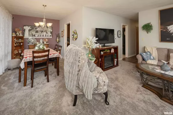 Moline, IL 61265,2321 31ST Street A