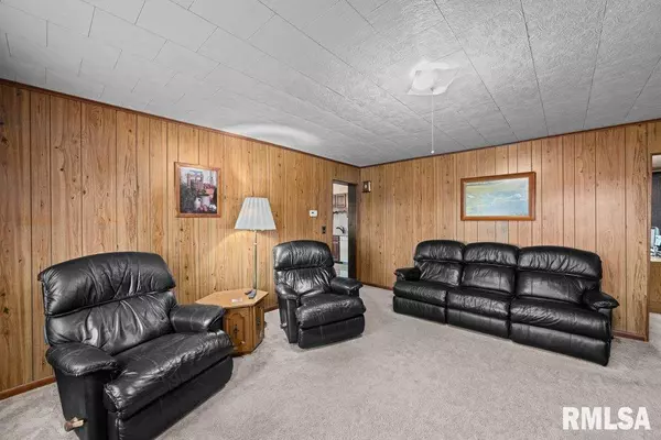 Annawan, IL 61234-9524,24795 N 1500 AVE