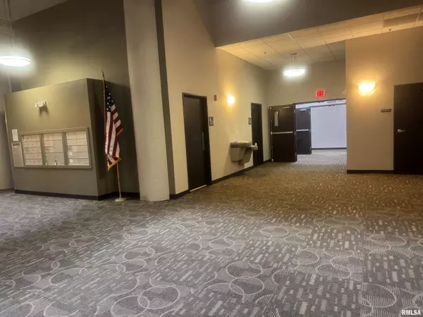 Rock Island, IL 61201,100 19TH ST