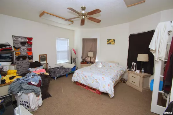 Davenport, IA 52803,705 BRADY ST