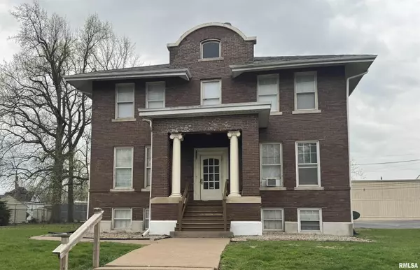1535 W PLEASANT ST #A, Davenport, IA 52804