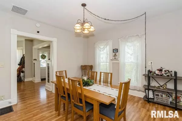 Tipton, IA 52772,308 E 9TH ST