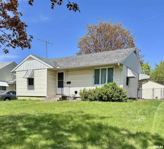 912 13TH Avenue South, Clinton, IA 52732