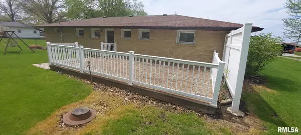Alexis, IL 61412,106 S Holloway ST