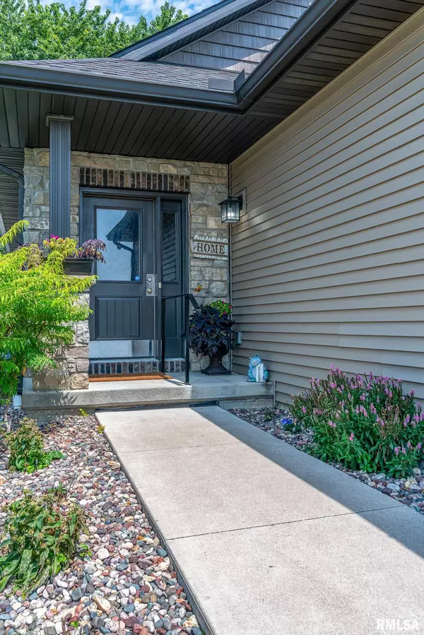 Davenport, IA 52806,3112 W 34TH ST