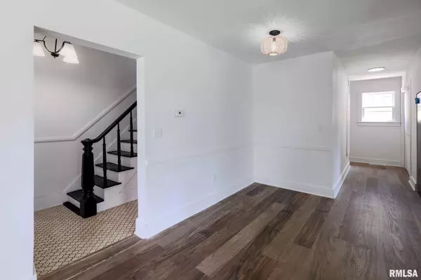 Anna, IL 62906,402 MORGAN ST