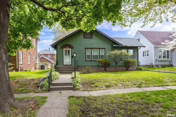 Davenport, IA 52803,2727 SCOTT ST