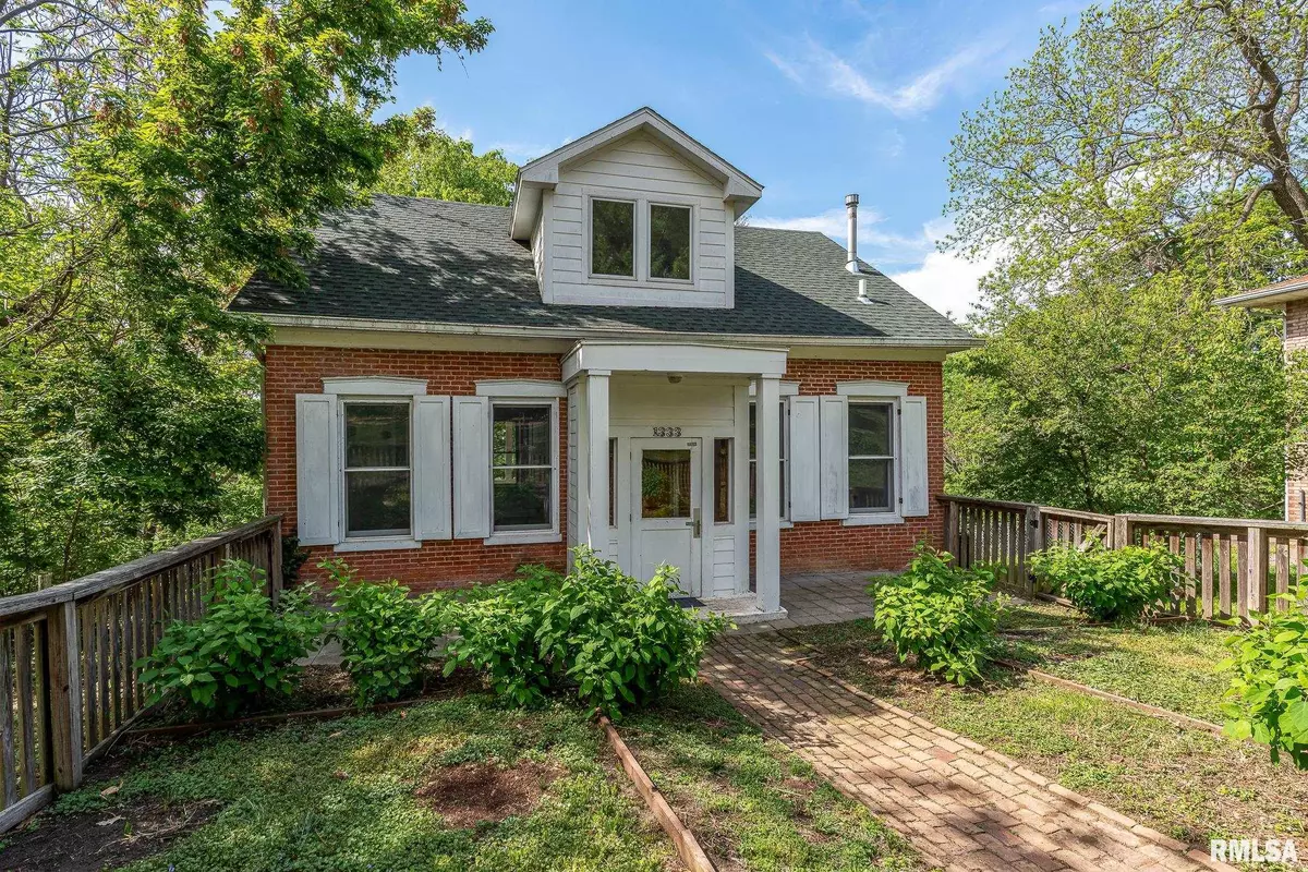 Davenport, IA 52803,1333 E 10TH ST