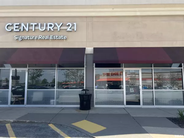 Bettendorf, IA 52722,858-878 MIDDLE RD #10