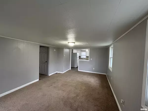 East Moline, IL 61244,309 28TH AVE