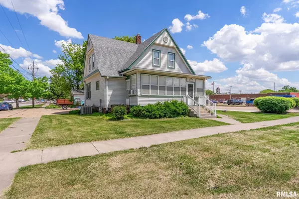 110 NW 3RD AVE, Aledo, IL 61231