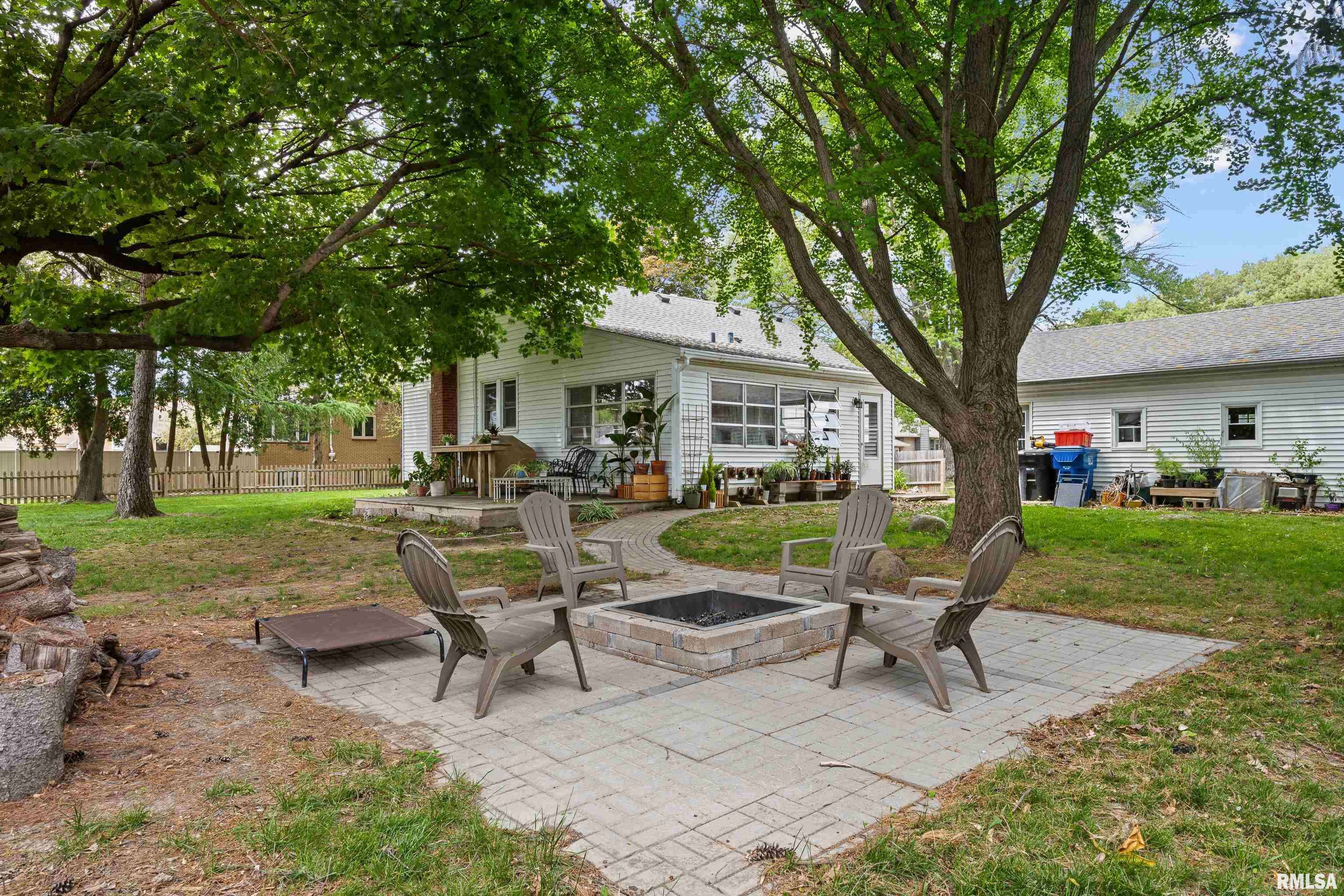 Moline, IL 61265,3610 12TH AVE