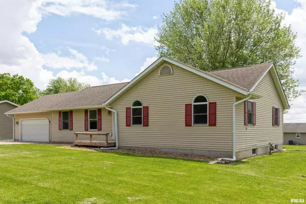 Matherville, IL 61263,301 5TH ST