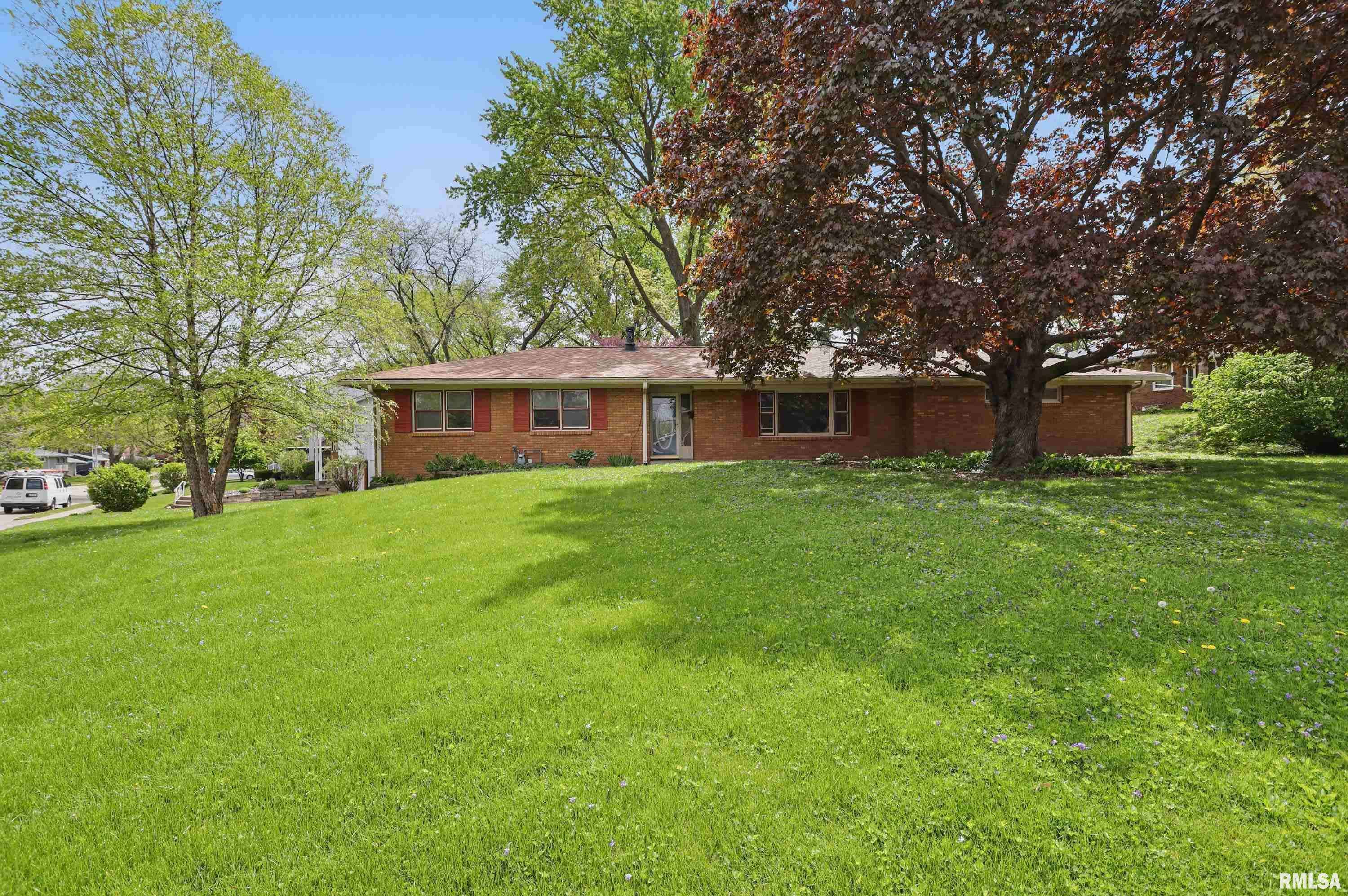 Davenport, IA 52803,2521 JERSEY RIDGE RD