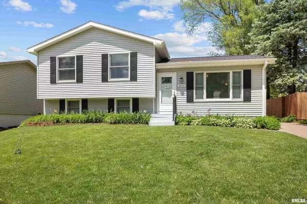 2614 W 59TH ST,  Davenport,  IA 52806