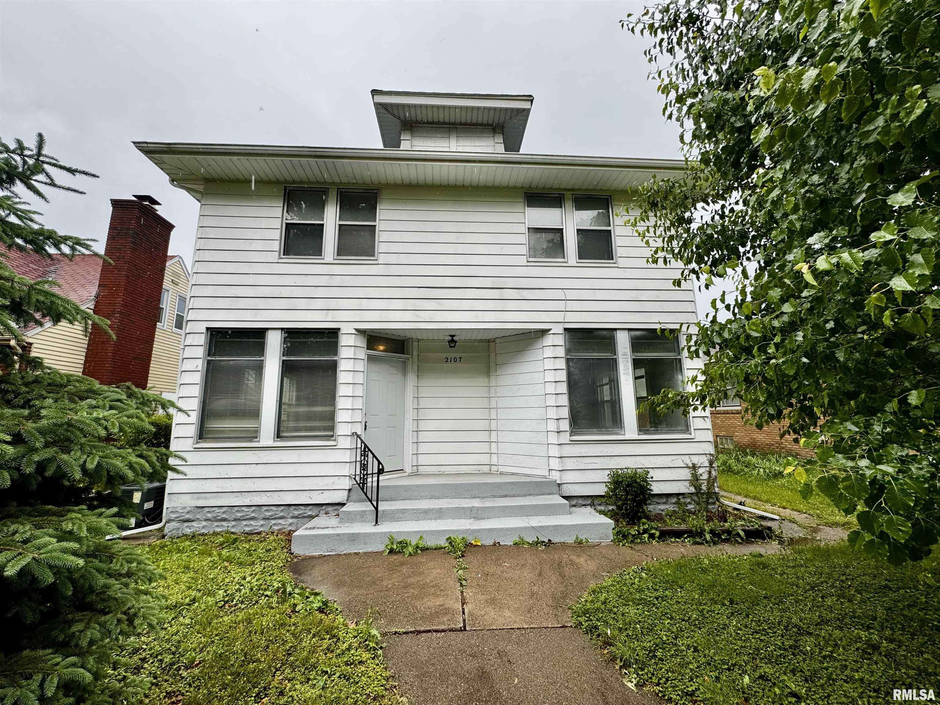 2107 N MARQUETTE ST, Davenport, IA 52804