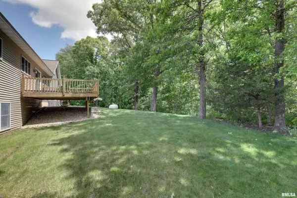 Camp Point, IL 62320,2212 N 1210th AVE