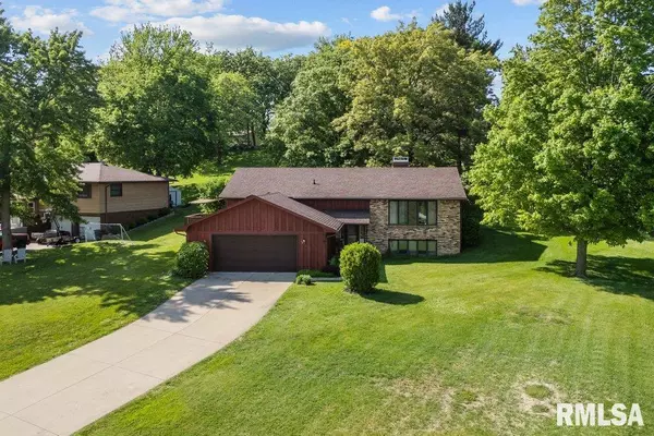 440 CENTER DR, Geneseo, IL 61254