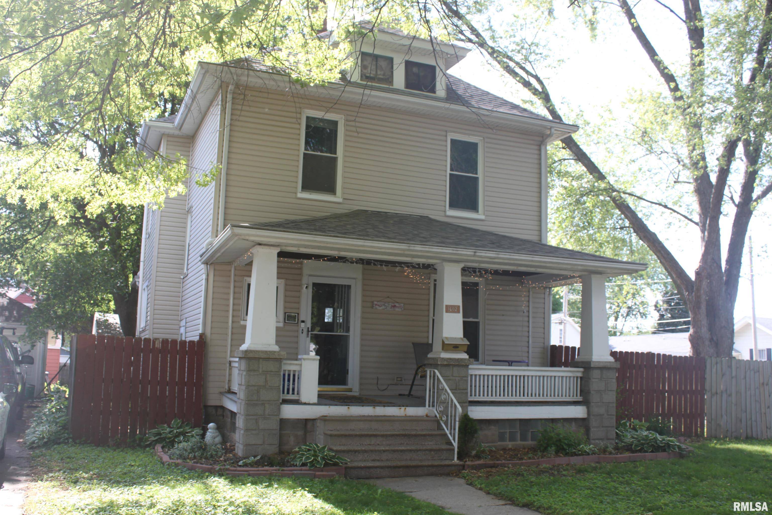 1602 37TH ST, Rock Island, IL 61201