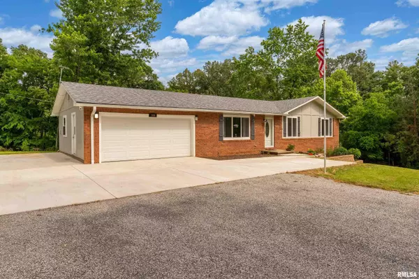 Harrisburg, IL 62946,180 PINEHILL LN