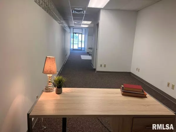 Quincy, IL 62301,1112-1128 BROADWAY ST #Suite B