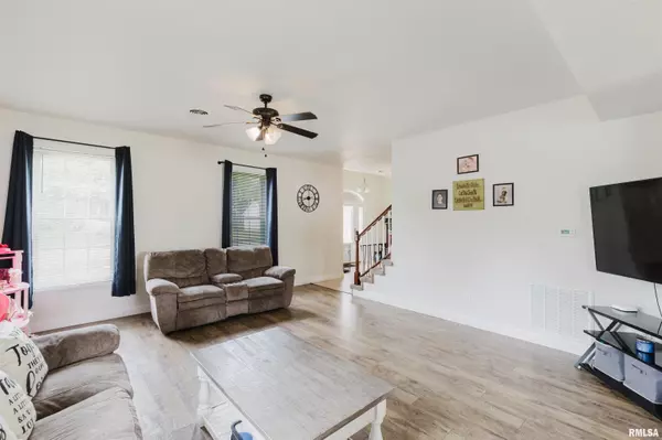 Herrin, IL 62948,704 Legacy DR