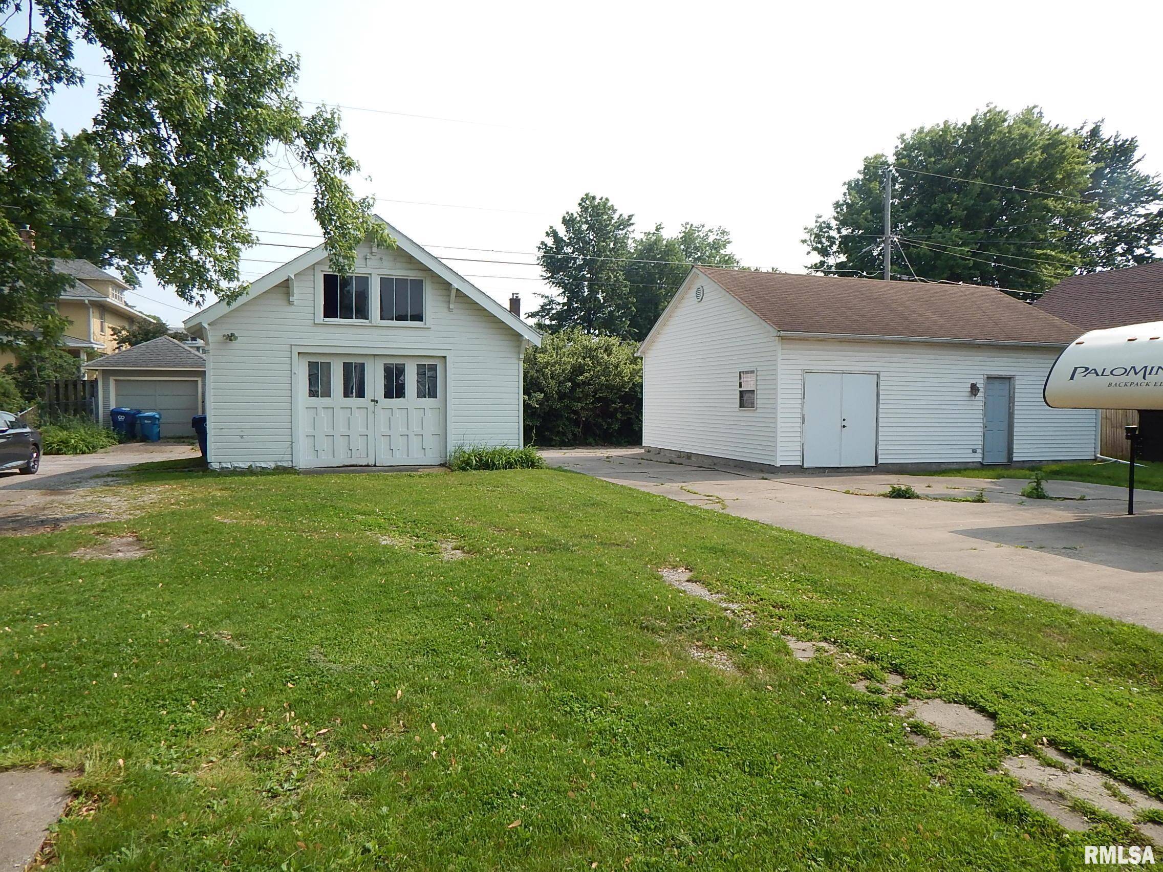 Davenport, IA 52804,1115 W LOCUST ST