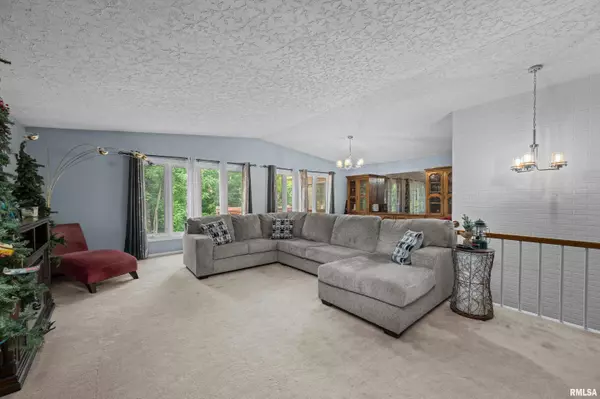 Rock Island, IL 61201,4523 39TH AVE