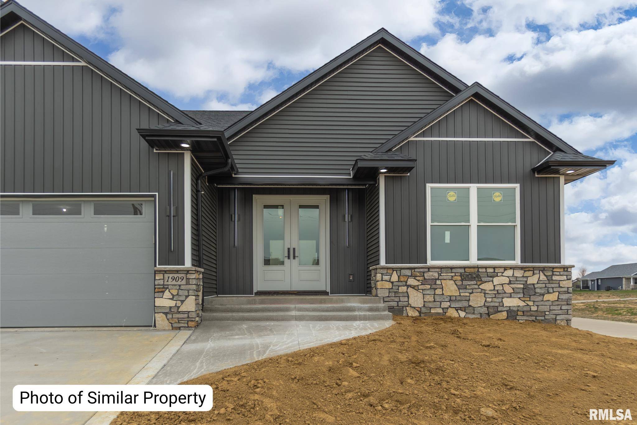 Davenport, IA 52807,1708 E 59TH CT
