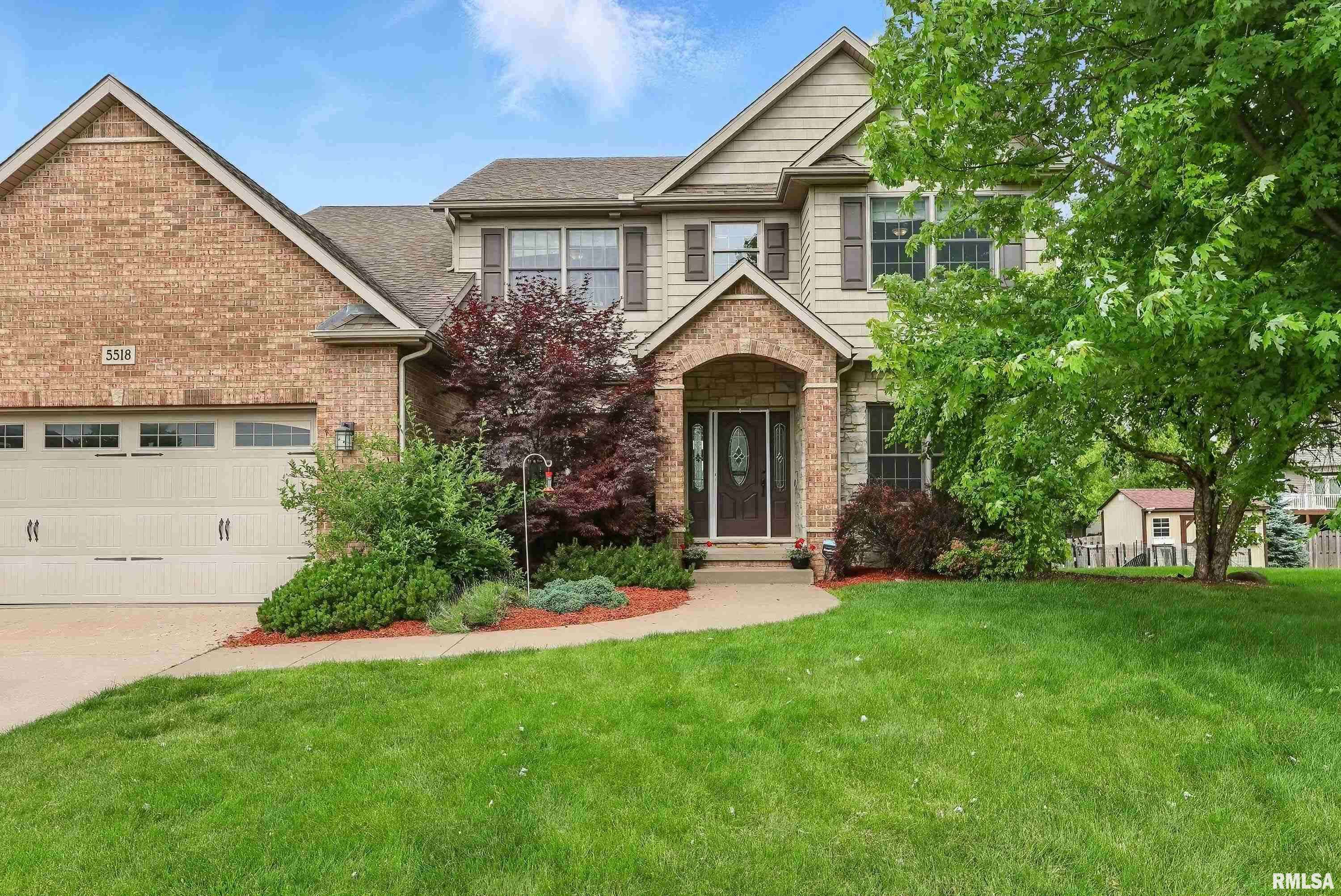 5518 JULIE ANN RD, Bettendorf, IA 52722
