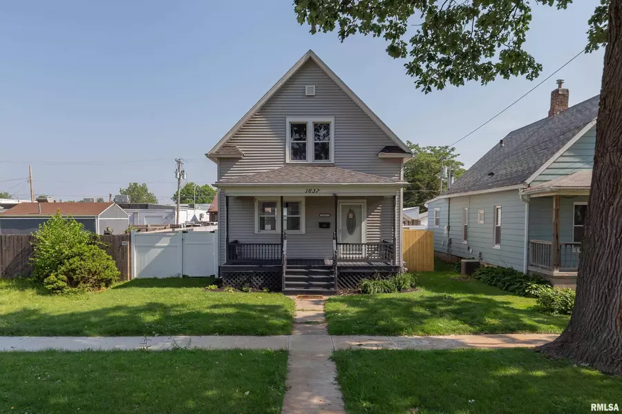 1637 24TH AVE, Moline, IL 61265