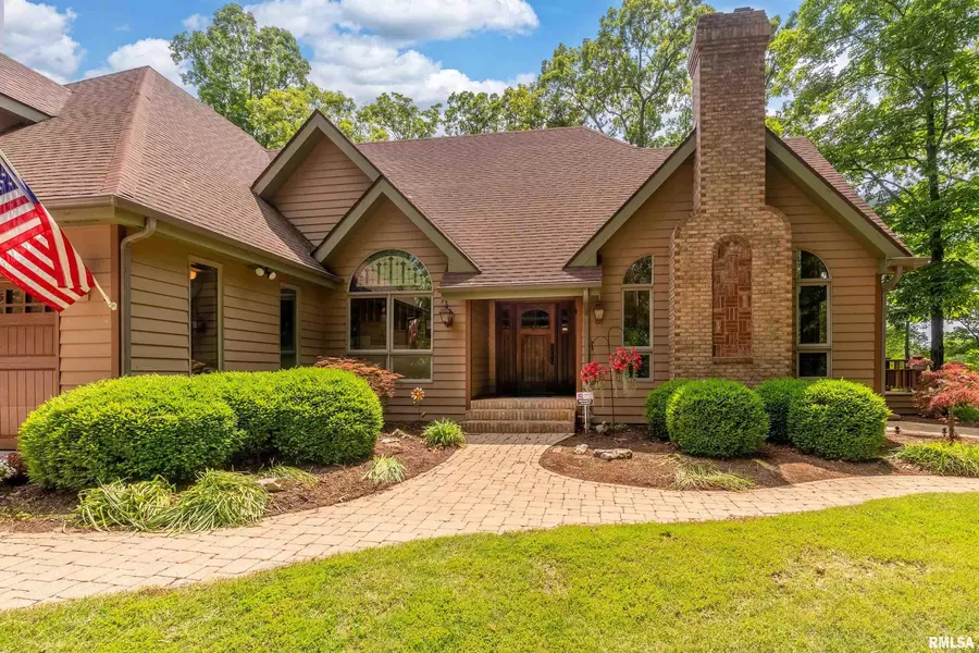 9 White Deer RUN, Makanda, IL 62958