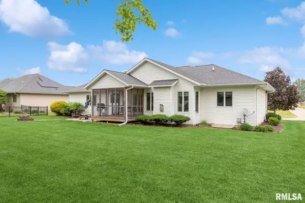 Fulton, IL 61252,308 N 9TH ST