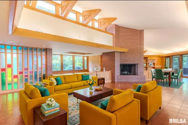 Fulton, IL 61252,7 SHARON LN