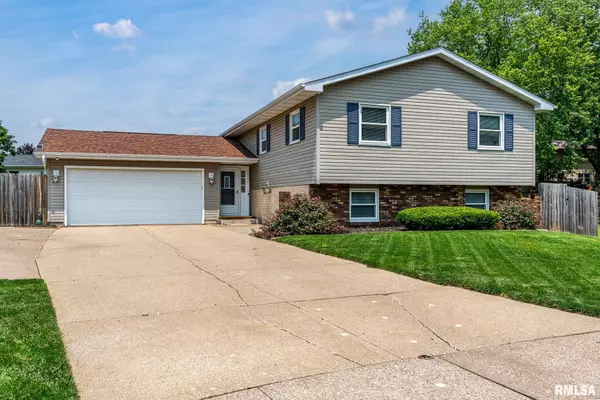 Davenport, IA 52806,3436 RIDGE CT