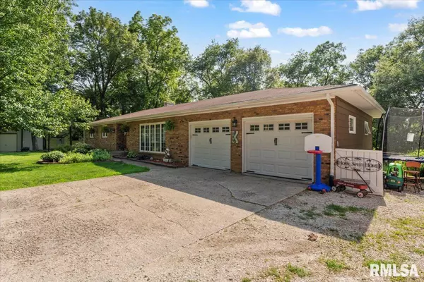 Geneseo, IL 61254-9256,109 HILLCREST DR