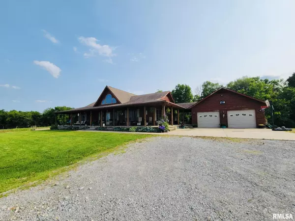 313 Double C Farm LN, Dongola, IL 62964