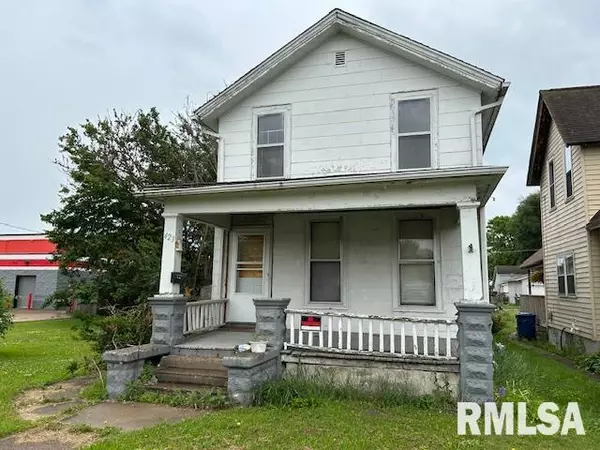 Clinton, IA 52732,423 9TH Avenue South