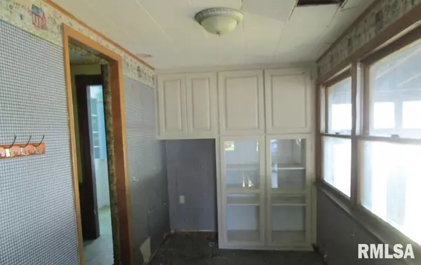 Aledo, IL 61231,504 N COLLEGE AVE