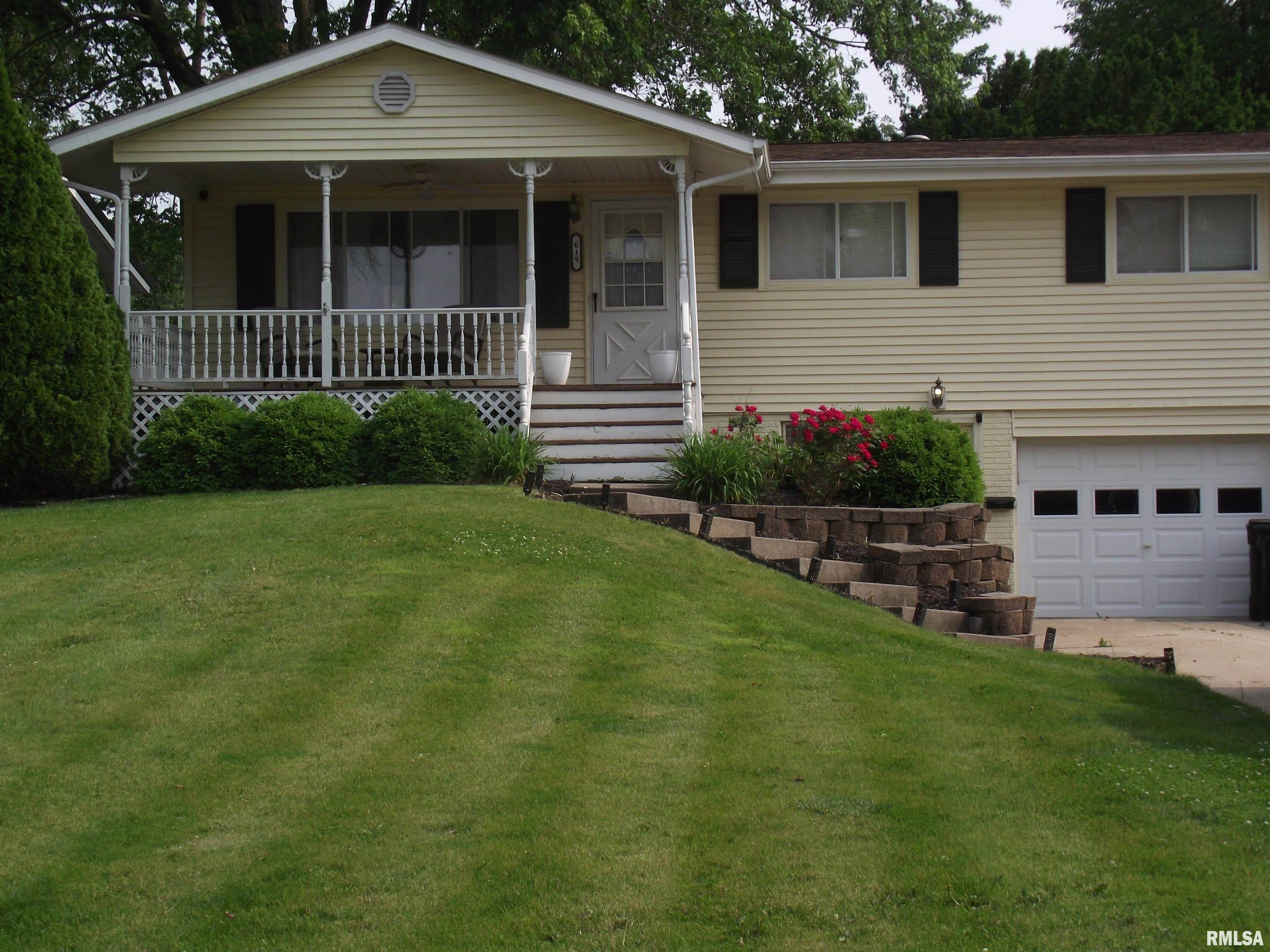 619 E 6TH ST, Tipton, IA 52772