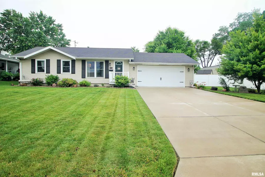 606 11TH Avenue West, Milan, IL 61264